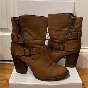 Distressed Cognac Leather Brown Boots